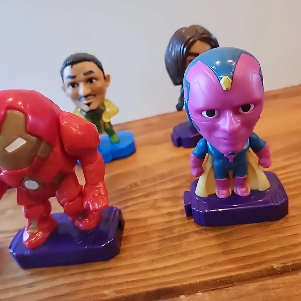 Lot‎ Of 6 Marvel Avengers By McDonalds Action Figures Collectibles Connecting